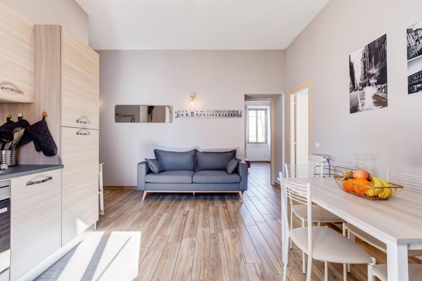 Bright And Spacious 2bdr Appartamento Roma