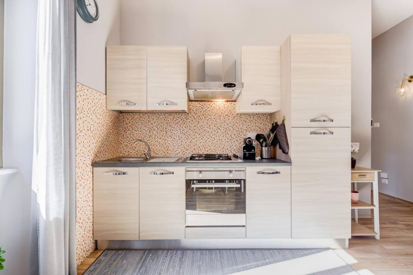 Bright And Spacious 2bdr Appartamento